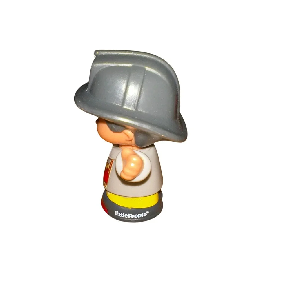 Fisher-Price Little People Firefighter‎ Figure Toy Pretend Play Rescue